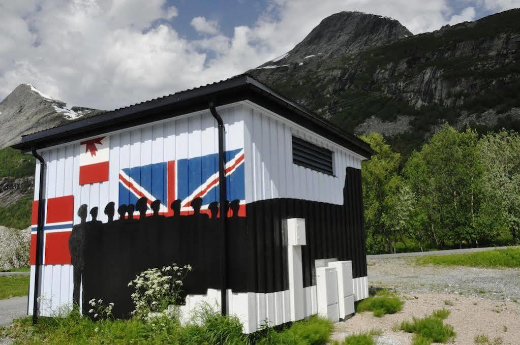 Svartisen Apartments Glomfjord Exterior foto